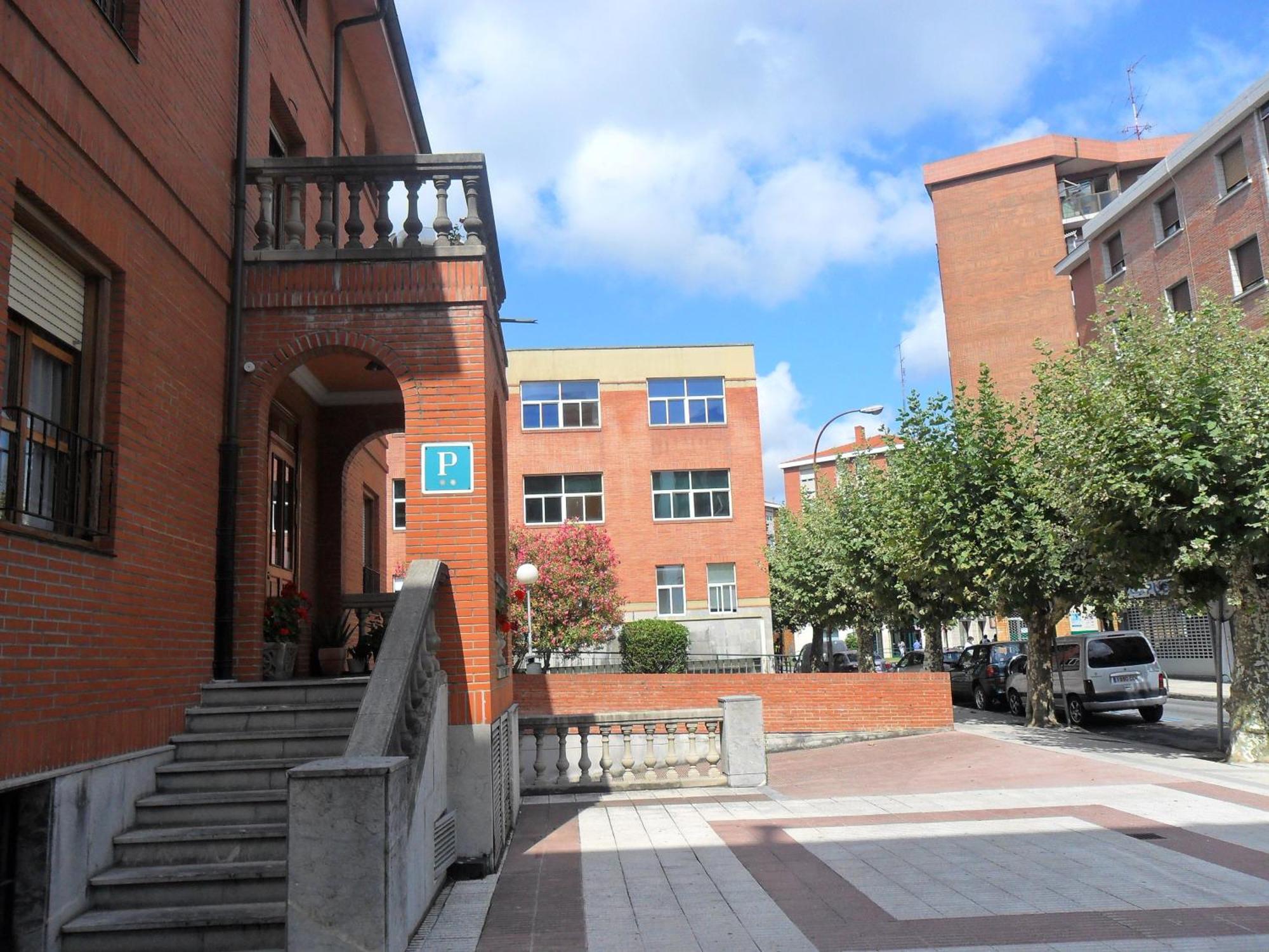 Pensión Zeus Barakaldo Exterior foto